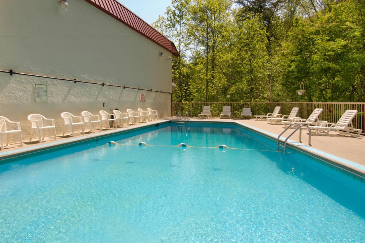 Motel 6-Gatlinburg, Tn - Smoky Mountains Bagian luar foto